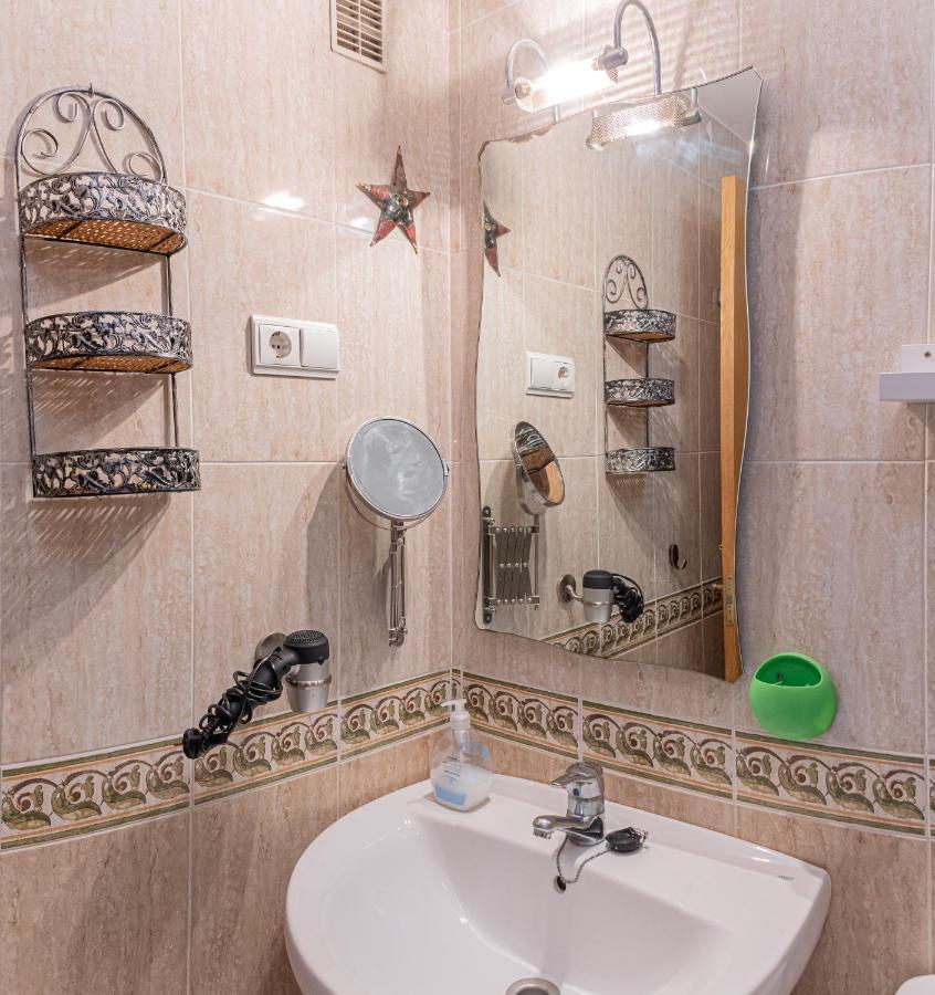 Galvez Rooms מאלגה מראה חיצוני תמונה